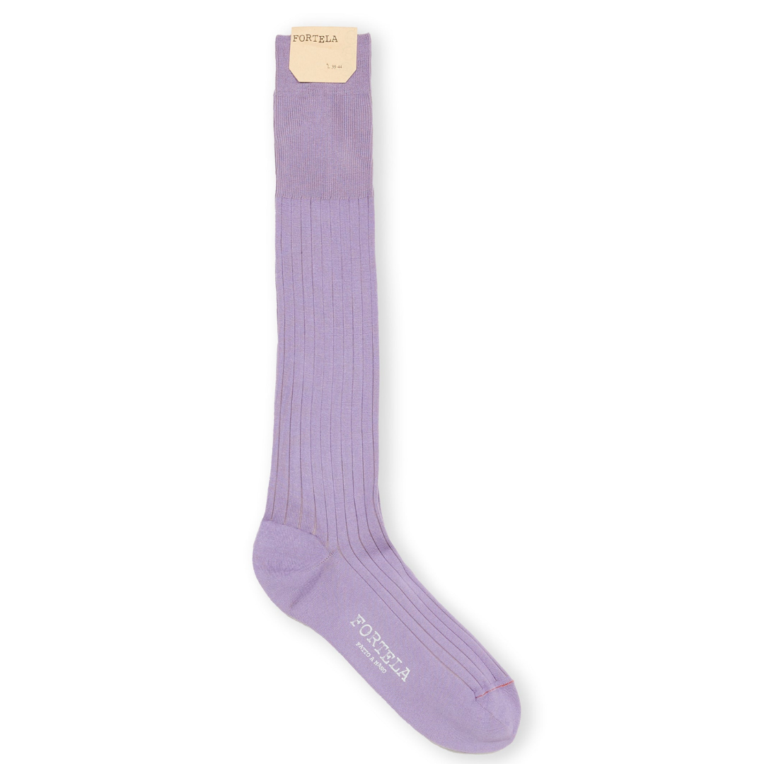 Fortela - Knee-Length Socks: Scottish Yarn M81 Lilac