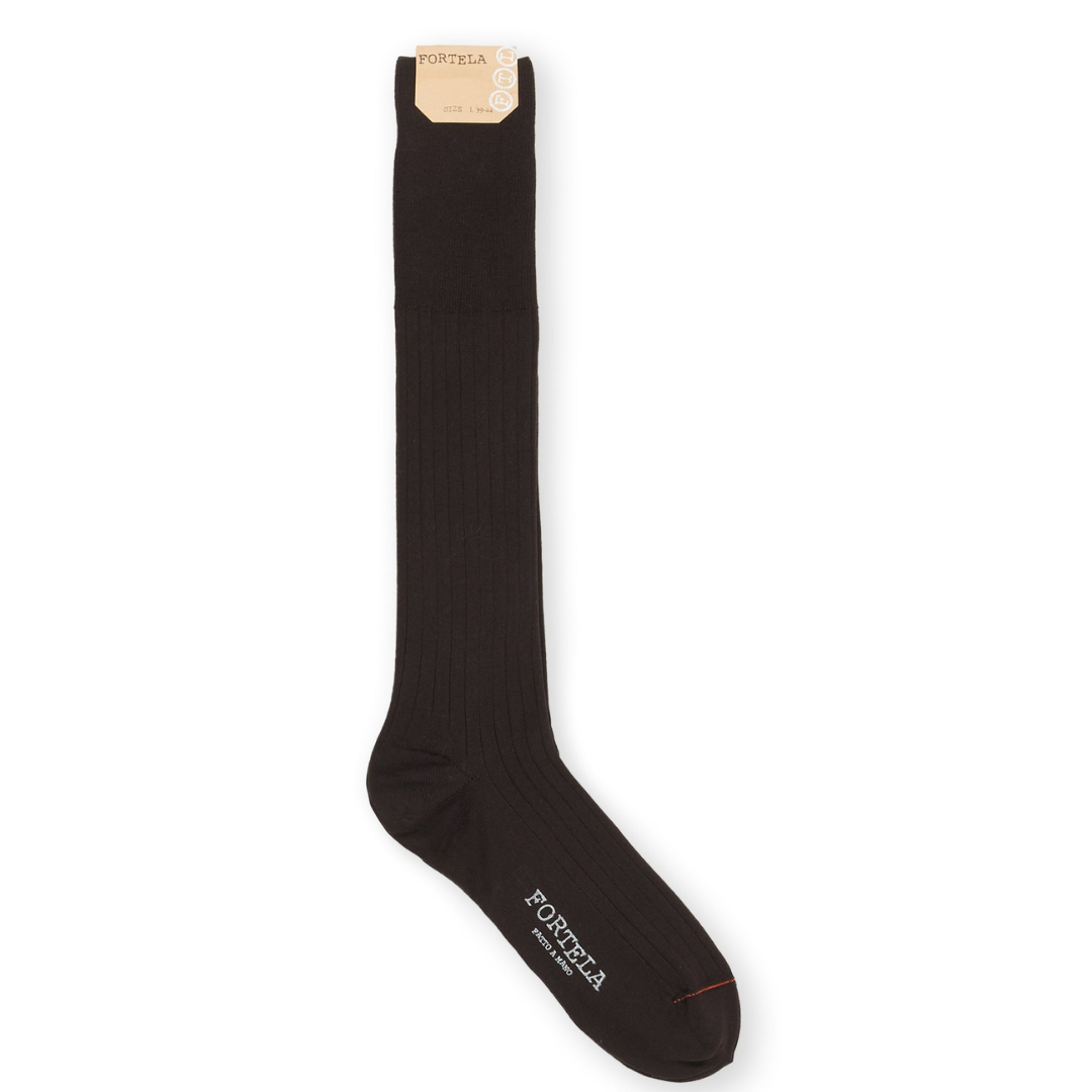 Fortela - Knee-Length Socks: Scottish Yarn M81 Brown