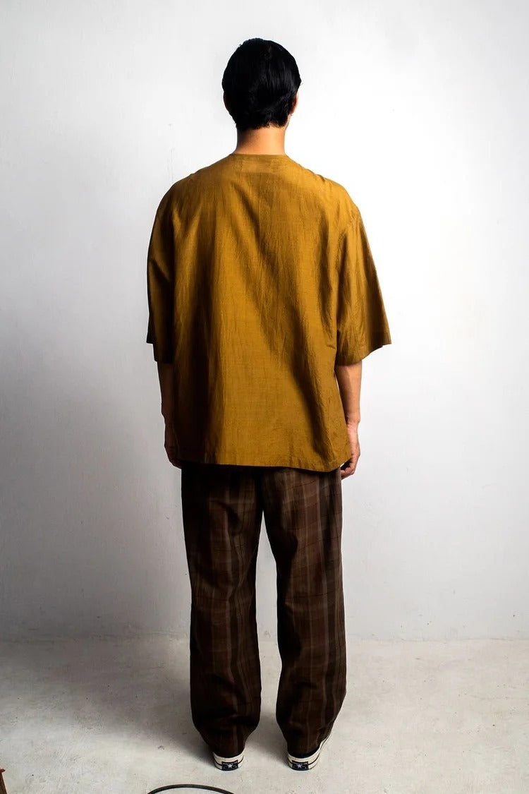 ITOH - Handwoven Pleated  Shirt (Cotton-Silk Blend) - Ochre