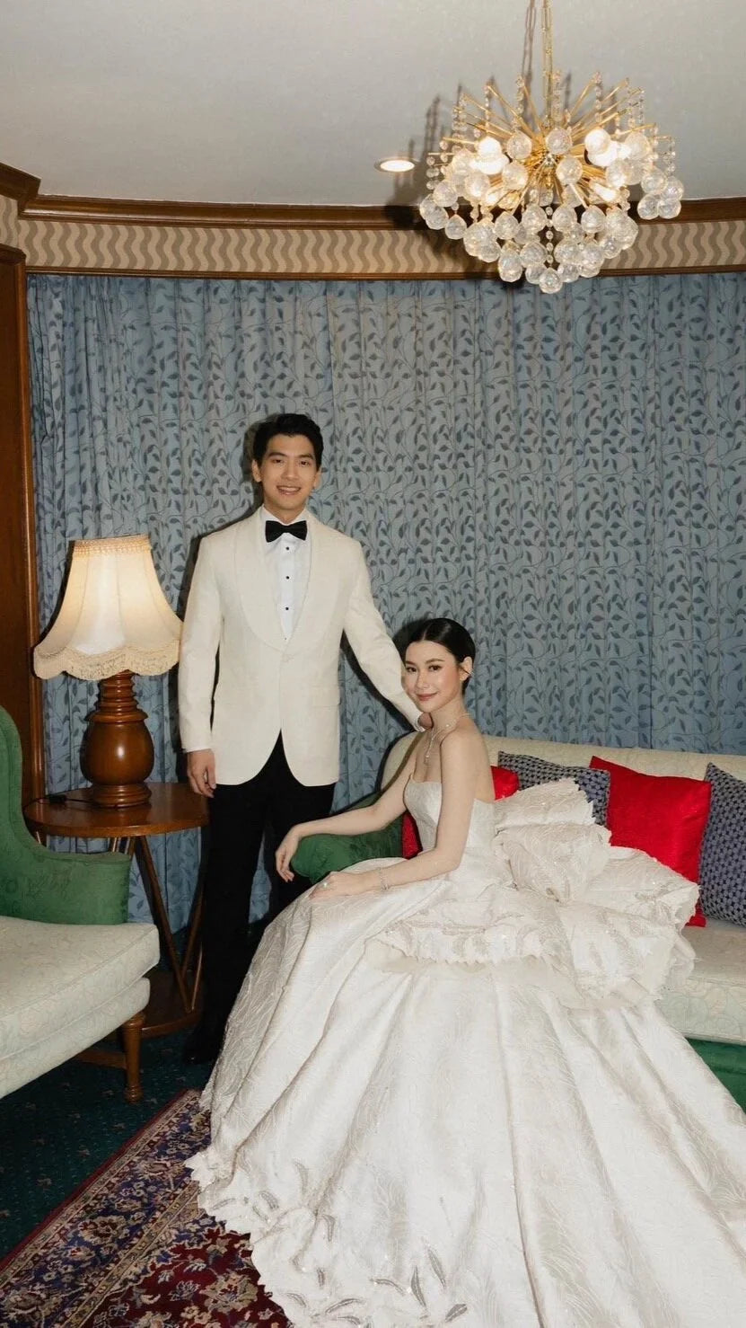 A Love Tailored to Perfection: The Story of Khun Gunn and Khun Manao at Sprezza.