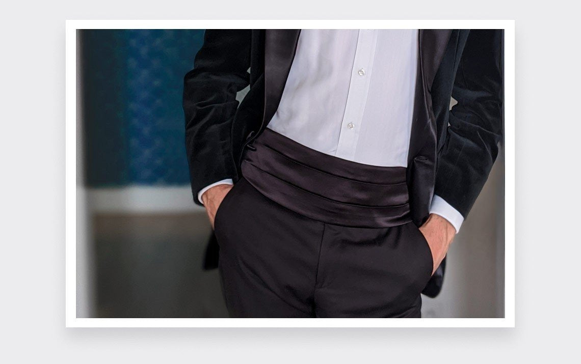 Cinabre - Black Satin Cummerbund (Size L)