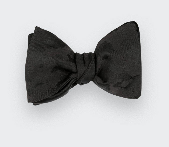 Cinabre - Black camo bow tie