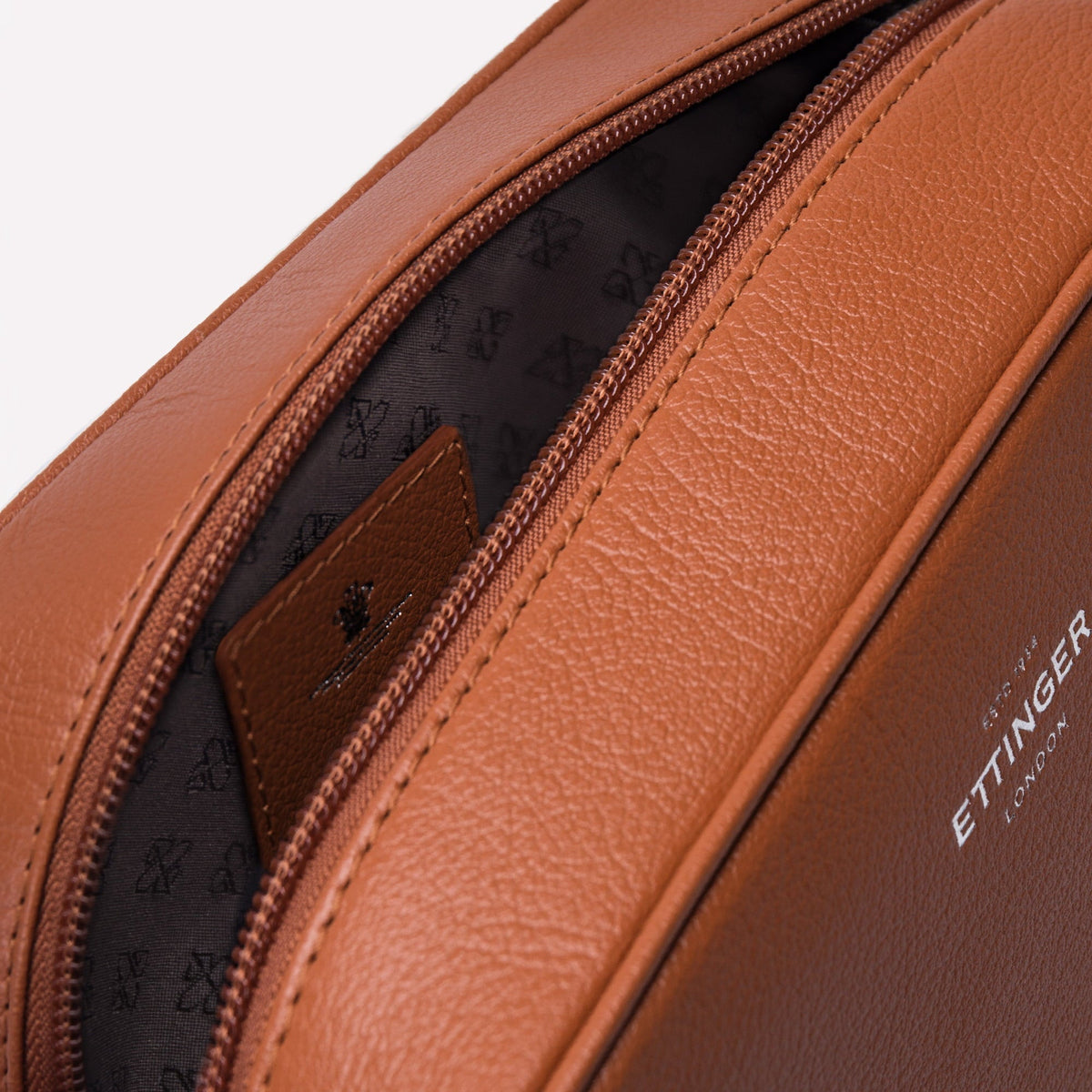 Ettinger - Capra Wash Bag - Tan Ettinger