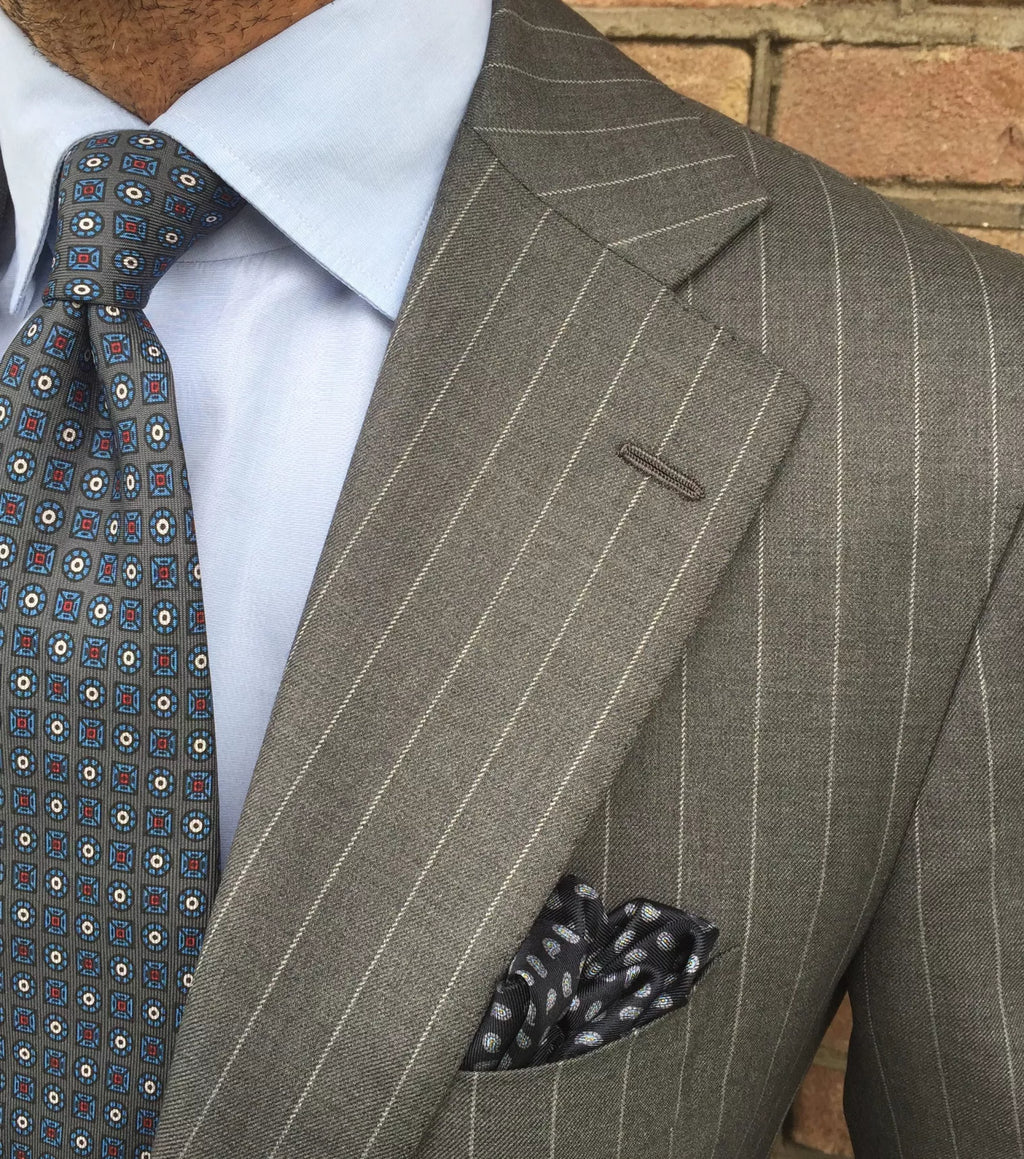Viola Milano - Artisan Floral Handprinted SELFTIPPED SILK TIE - Grey