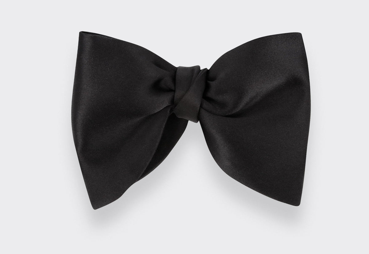 Cinabre - Butterfly Black Satin Bow Tie Cinabre